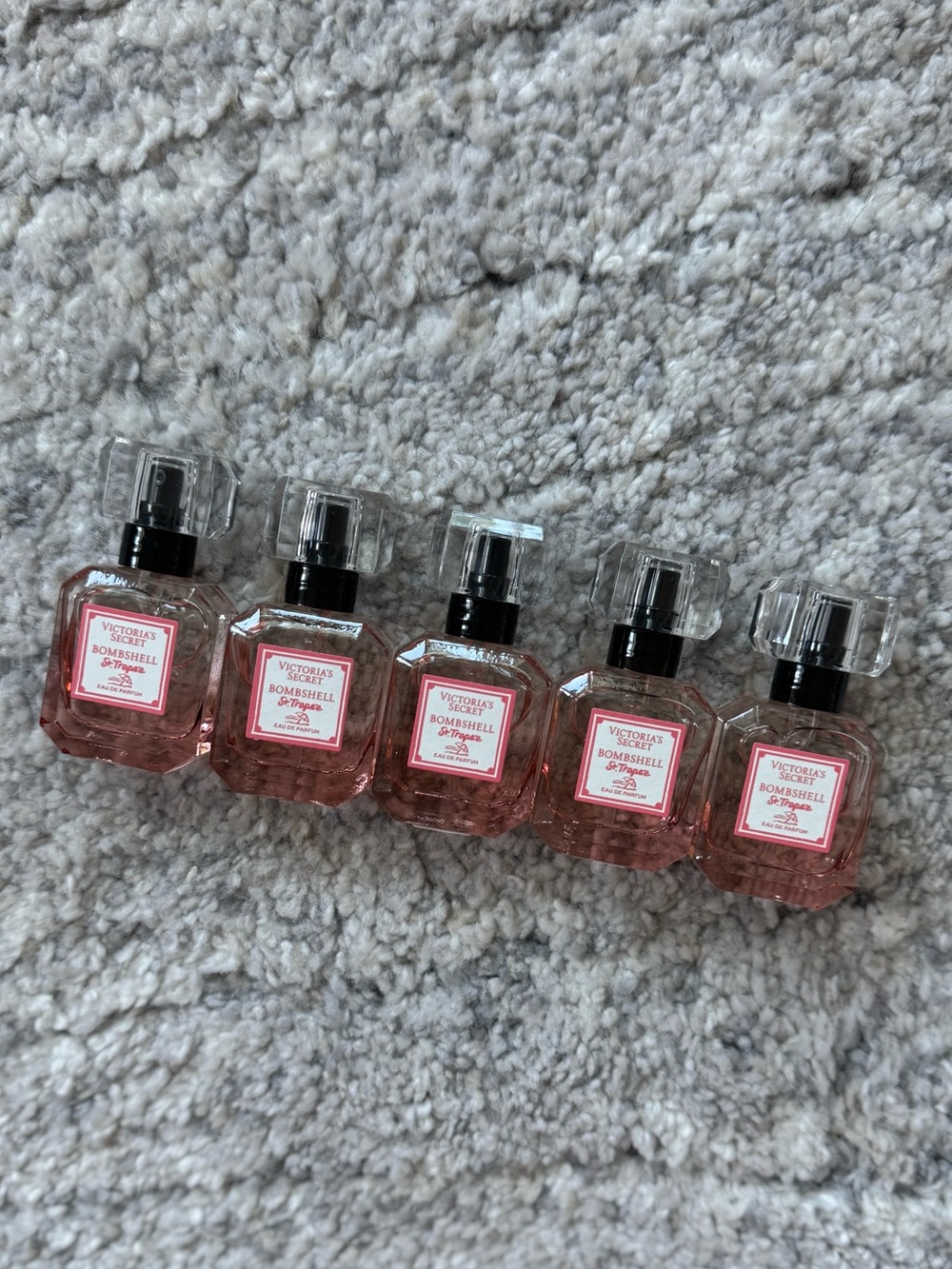 Victoria Secret- bombshell St. Tropez mini fragrances